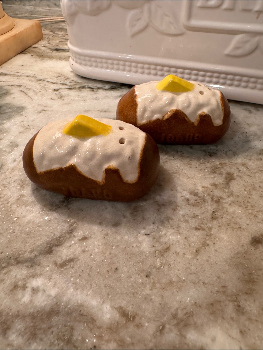 Vintage Idaho Baked Potato Salt and Pepper Shakers Ceramic Butter Souvenir Retr